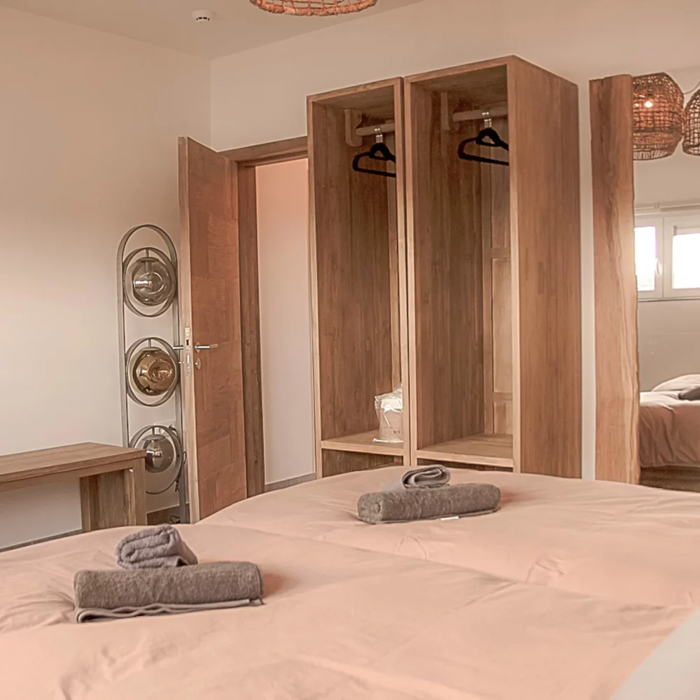 Appartement Nusa 2 chambres Terrasse Chambre 1 Placard